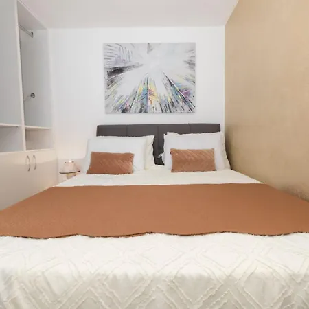 Antea Apartamento Makarska